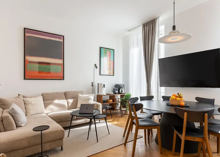 Apartament Stunning Brand New 4br 4bath Center-vatican