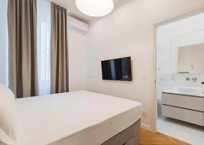 Apartment Stunning Brand New 4br 4bath Center-vatican *