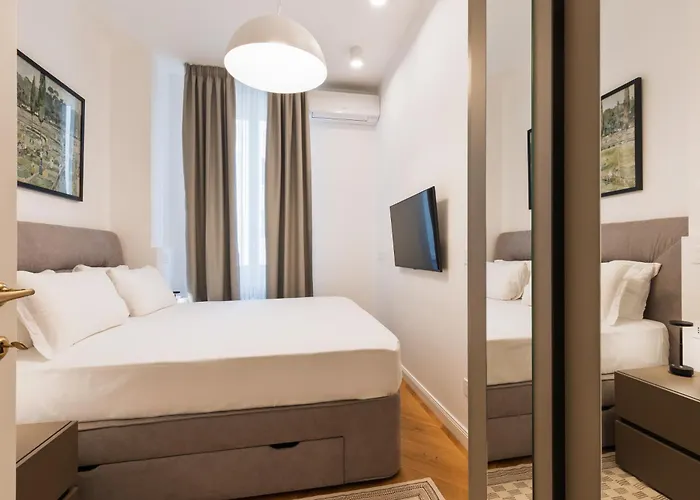 Apartment Stunning Brand New 4br 4bath Center-vatican
