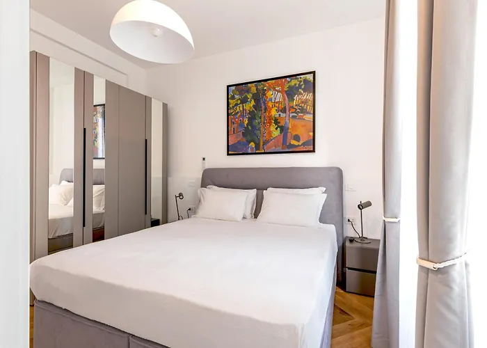Apartament Stunning Brand New 4br 4bath Center-vatican