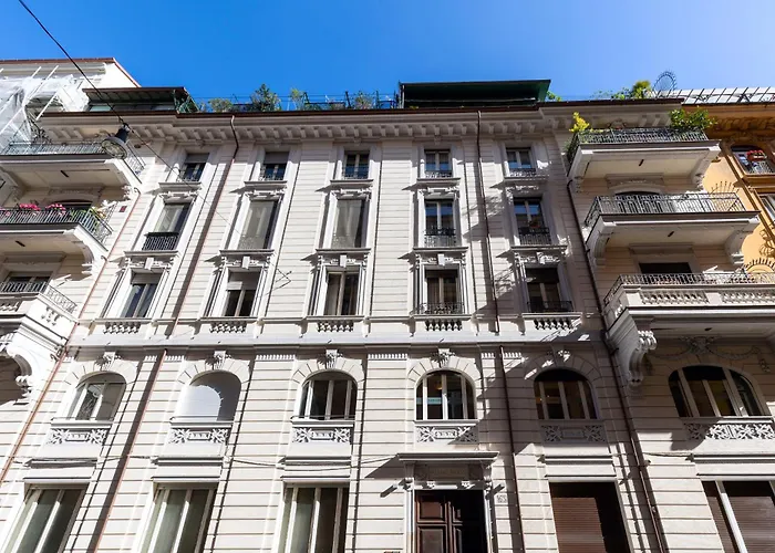 Stunning Brand New 4br 4bath Center-vatican *